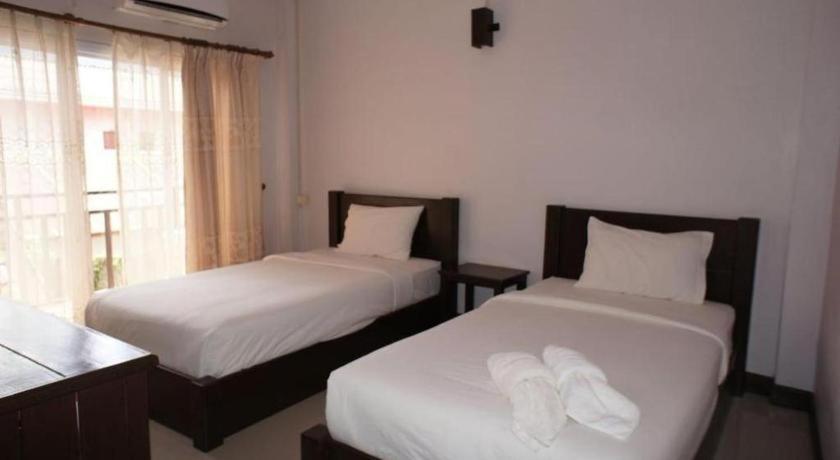 Phou Ang Kham 2 Hotel Vang Vieng Exterior photo
